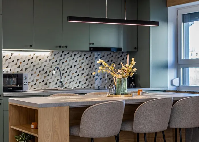 Ada Homes Coresi B8 *