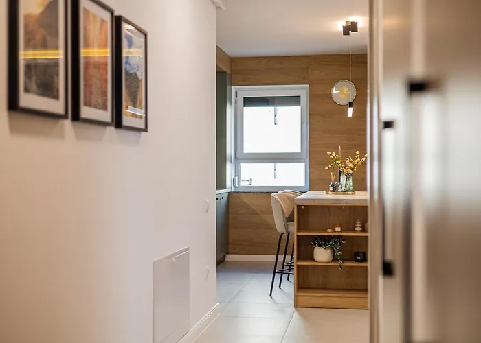 Ada Homes Coresi B8 Apartment *